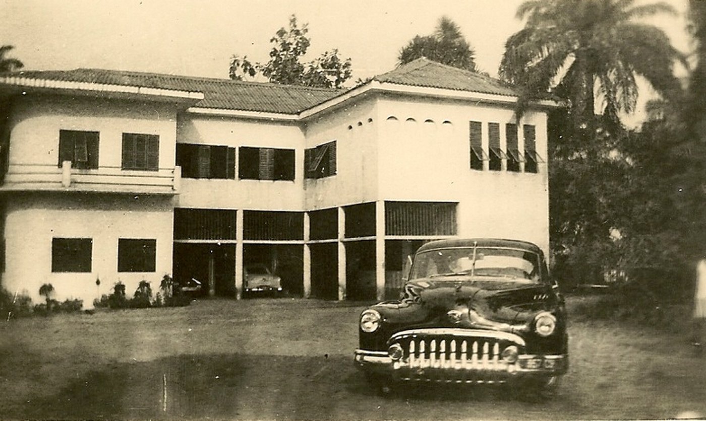 The Sherman Building in the early 1950s; the car is a 1950 Buick. Sherman family archives.